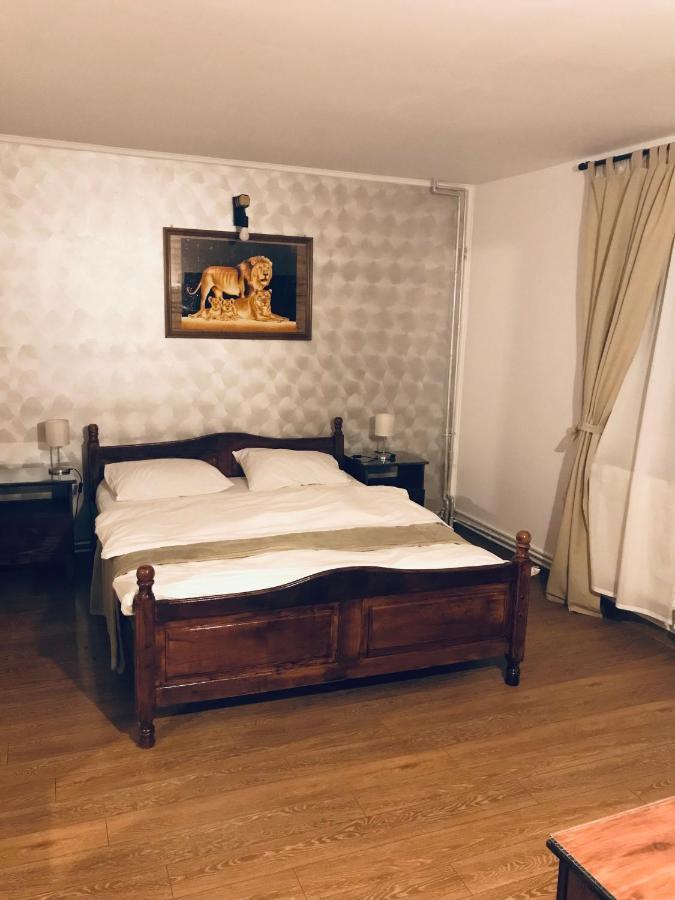Pensiunea Royal Ранка Екстериор снимка